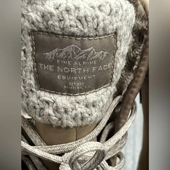 The North Face Women's Shellista II Tall Faux Fur Winter Boots Tan &amp; Brown Sz 6