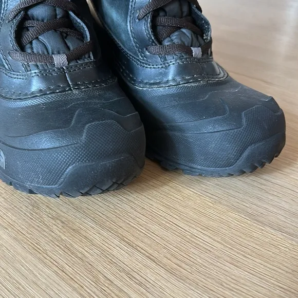 The North Face | Youth Thermoball Utility Boots | Sz 3 | Color Black