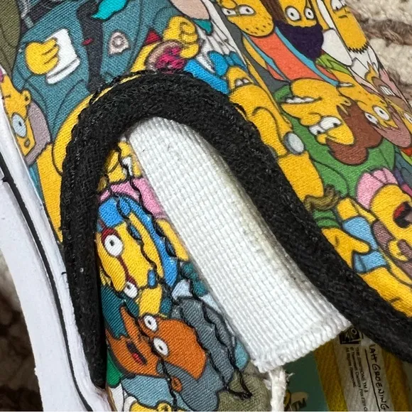 The Simpsons x Vans Comfycush Slip On Sneakers Shoes Size Men’s 7 - Women’s 8.5