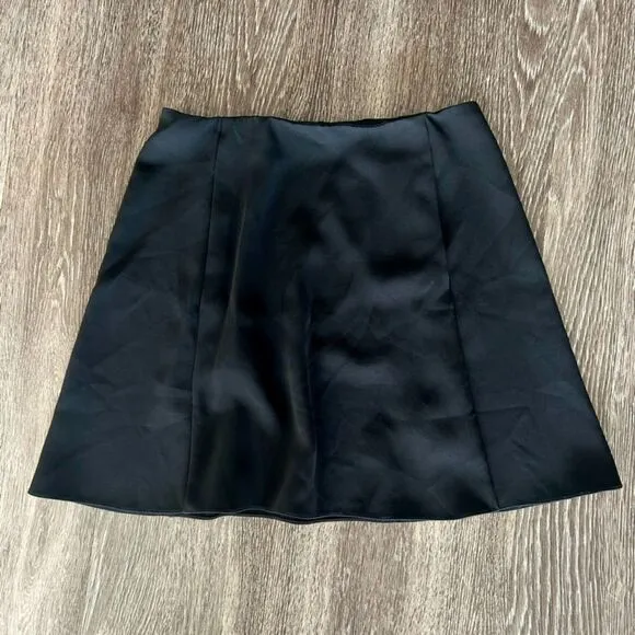 Theory Black Mini Skirt Size 6