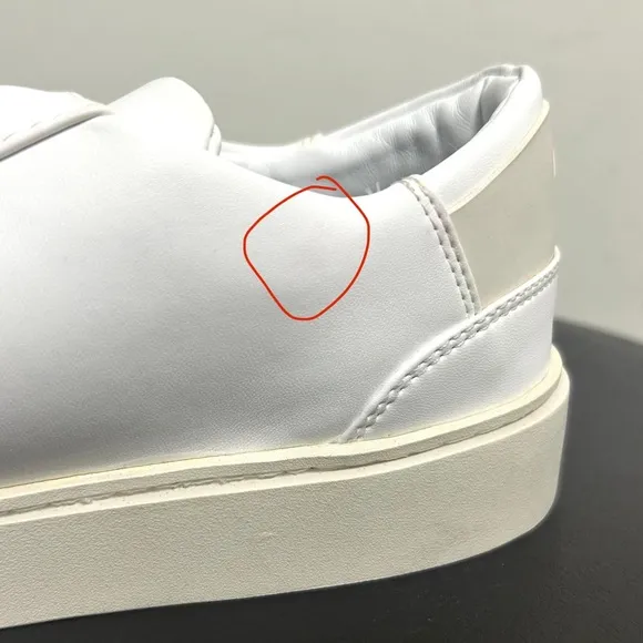 Thousand Fell White Faux Leather Lace Up Sneakers Mens 10 *No Box*