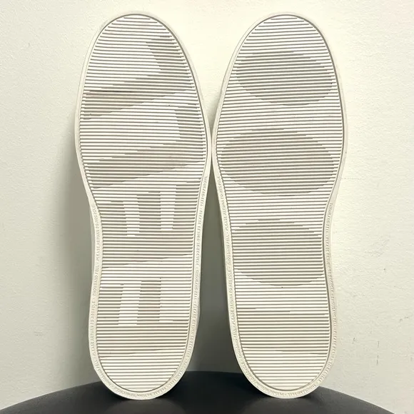 Thousand Fell White Faux Leather Lace Up Sneakers Mens 10 *No Box*