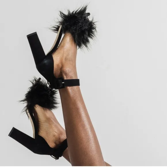 Tiannia Barnes Shoes 7