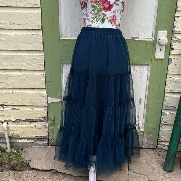 Tiered Mesh Tulle Flouncy Midi Skirt in Deep Sea Teal Blue