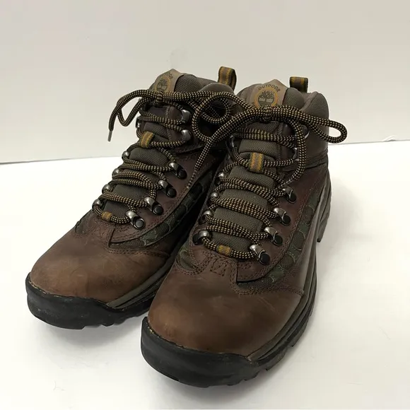 Timberland 12612 Dark Brown Leather Waterproof Hiking Trail Boot Women Size 7.5