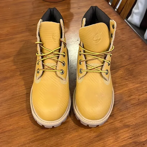 Timberland 6” Prem WPBT Wht CF Helcor waterproof boots size 4 Youth Junior Boys
