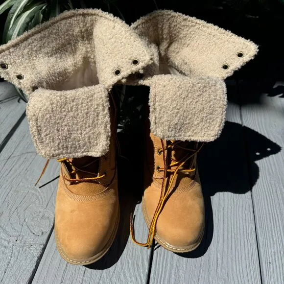 Timberland Amston Earthkeepers Beige Suede Wedge Boots Warm Weather Sport Wear