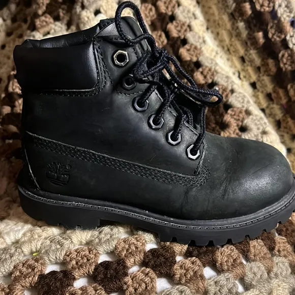 Timberland Black Leather Lace-Up combat Boots size 10 little boy/girl unisex 6”
