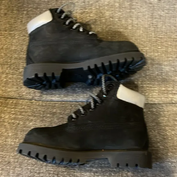Timberland Boots Waterproof Black 9M TB0A63BS001 Exclusive Release pre owned