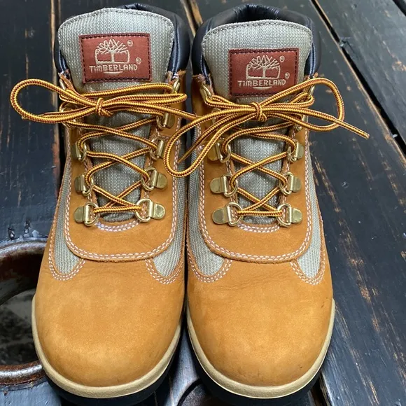 Timberland Field Boots in Wheat Nubuck