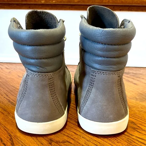 Timberland Grey lightweight boots Sz 7 Ortholite Soul Women’s,Preloved Condition