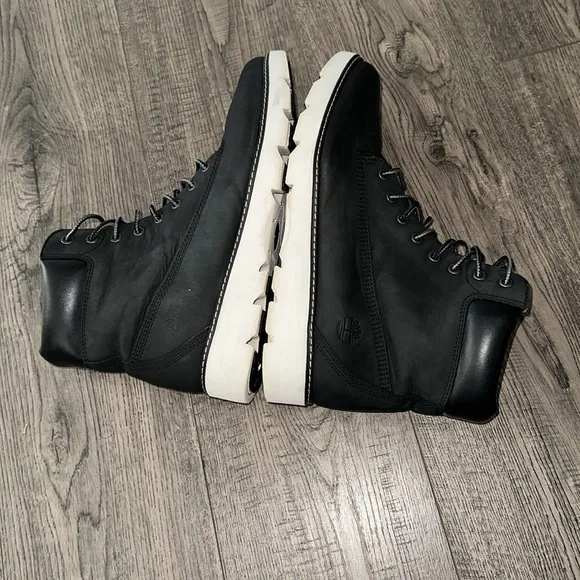 Timberland Keeley Field 6 Lace Up Ankle Bootie Sz 8.5M
