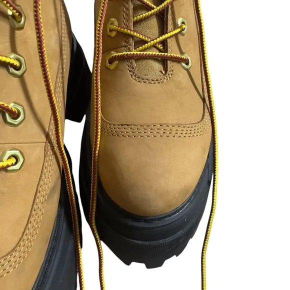 Timberland Sky 6-Inch Lace Up Wheat Nubuck Boots Size 7