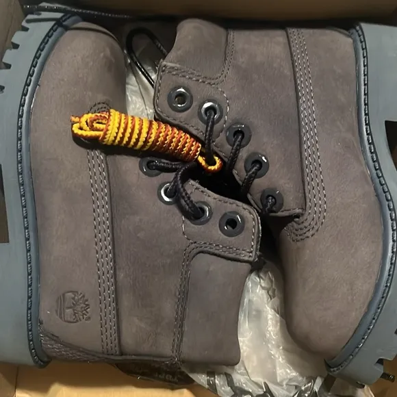 Timberland Toddler 6-Inch Premium Waterproof Boots | Dark Blue | NEW/NEW in BOX!