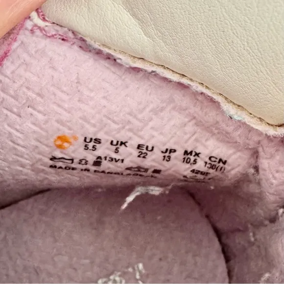 Timberland Toddler waterproof premium nubuck boots in rose pink Size 5.5
