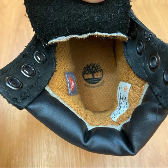 Timberland Toddlers / Kids Black Waterproof Boots Size 5M