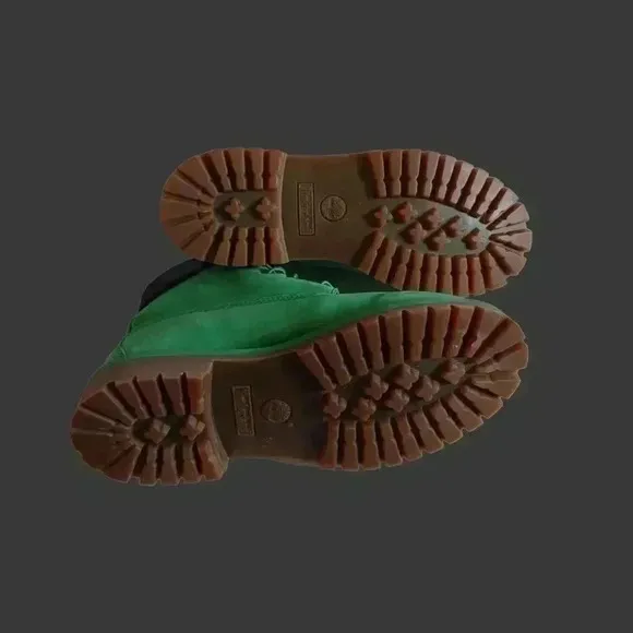 Timberland wintergreen &quot;6&quot; waterproof boots unisex size 6