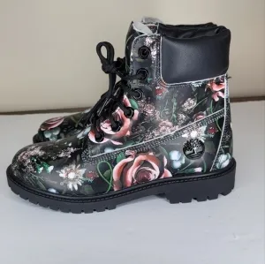 Timberland Women Heritage 6&quot; WATERPROOF Black Floral Roses Nubuck Boots Size 6.5