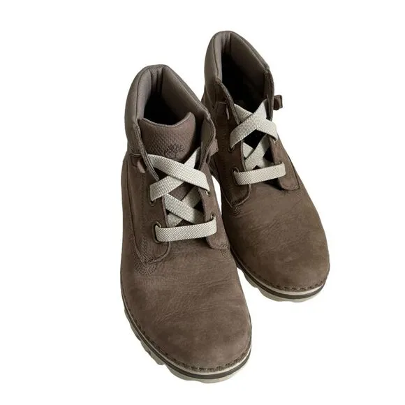Timberland Women’s Brookton 6” Convenience Taupe Boots, Size 8
