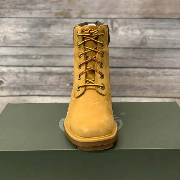 Timberland Women's Kinsley 6 Inch Boots