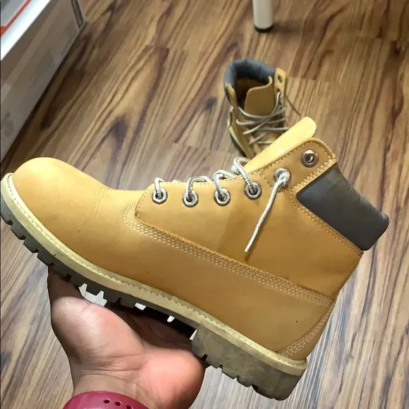 Timberlands Big Kids Fashion Waterproof Boots (6)