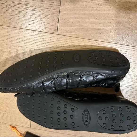 TOD'S Black Leather Women's Shoes
