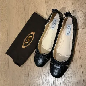 TOD'S Black Leather Women's Shoes