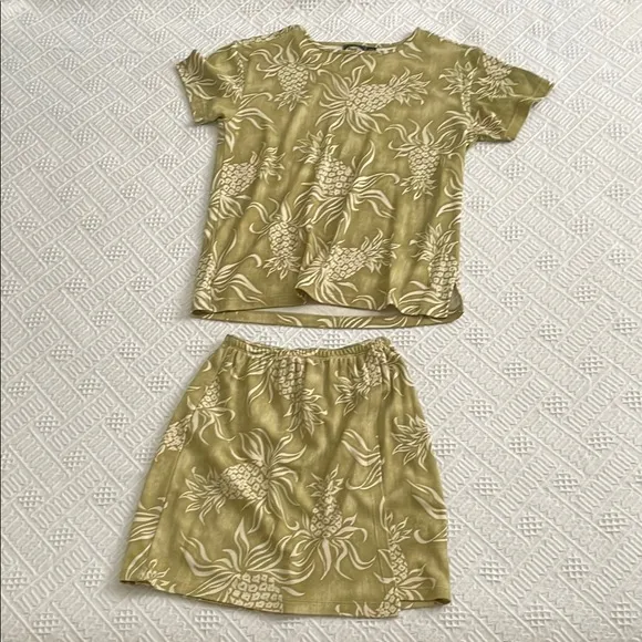 Tommy Bahama silk Olive Green Floral Top and Skirt Set