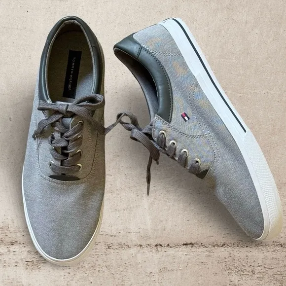 TOMMY HILFIGER • Boat Beach Peril 3 Flag Sneakers Summer Old School Shoes