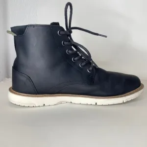 TOMS Hillside Black Leather Lace Up Waterproof Lightweight Ankle Boots Sz 9M