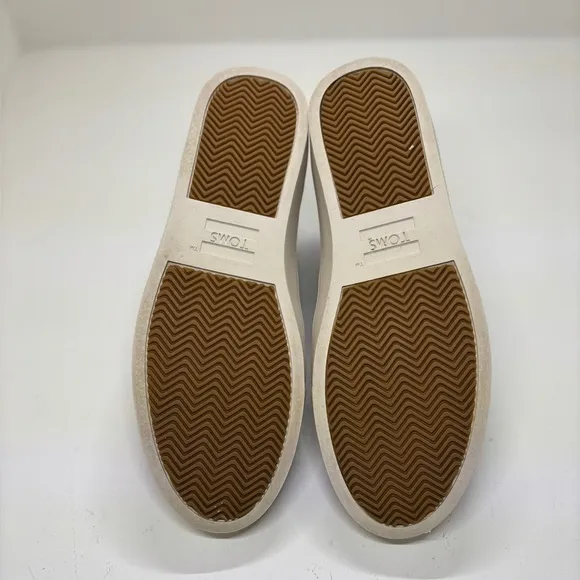 TOMS New Women’s size 9 Bryce Suede Faux Fur Trim High Top Sneakers