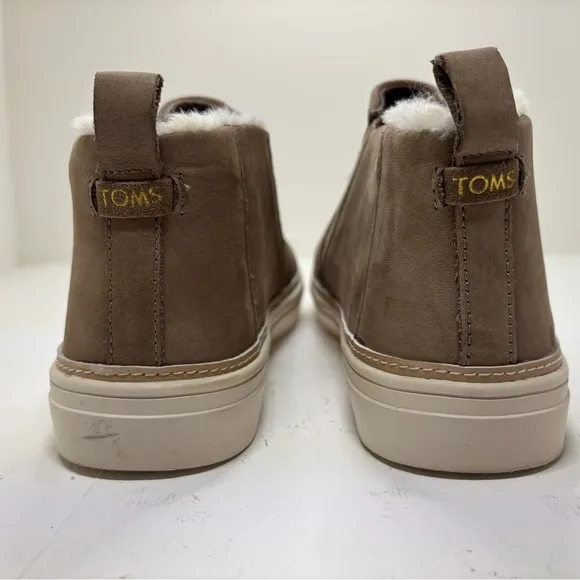 TOMS New Women’s size 9 Bryce Suede Faux Fur Trim High Top Sneakers