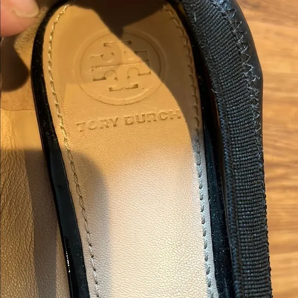 Tory Burch Black Leather Pumps