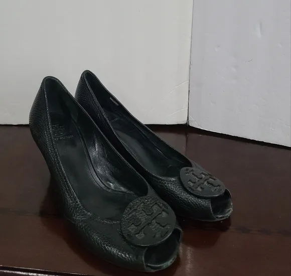 Tory Burch Black Peep-Toe Women's Shoes Sz.10