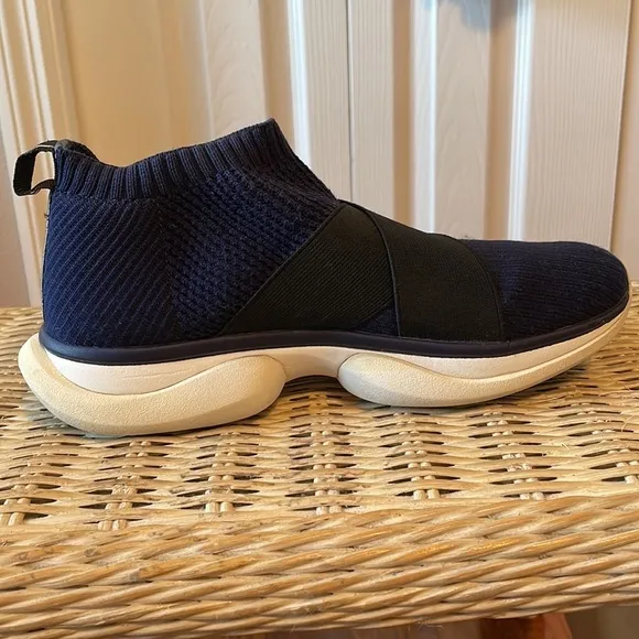 Tory Burch Bubble Sock Sneakers in Navy sz 6.5