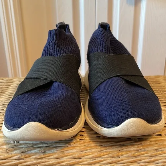 Tory Burch Bubble Sock Sneakers in Navy sz 6.5
