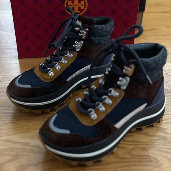 Tory Burch NIB Adventure Hiker Boots (8)