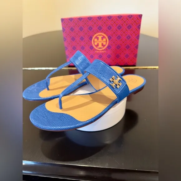 Tory Burch NWT Luxury Summer Beach Vacation Minimalist Authentic Kira Sandal