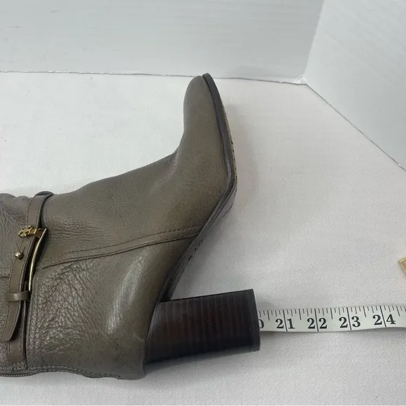 Tory Burch Pebbled Leather Back Zip Tall Block Heeled Buckle Boots Olive Size 9