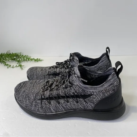Traq by Alegria SYNQ Black &amp; Grey Comfort Walking Sneakers Size 38 8-8.5