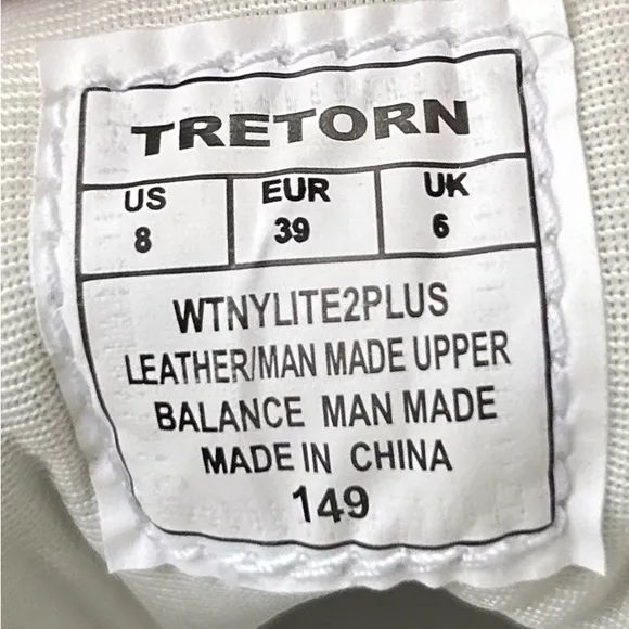 Tretorn NyLitePlus2 White Leather Tennis Shoes Size 8 Silver EUC