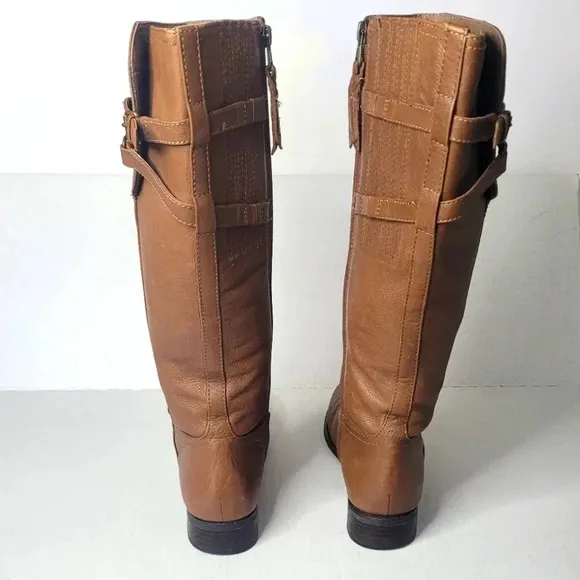 TROTTERS Lucky Leather Boots.  Size 7.5