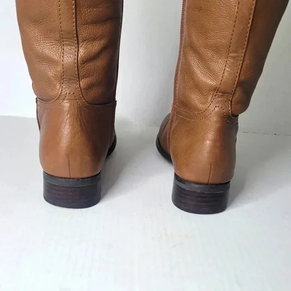 TROTTERS Lucky Leather Boots.  Size 7.5