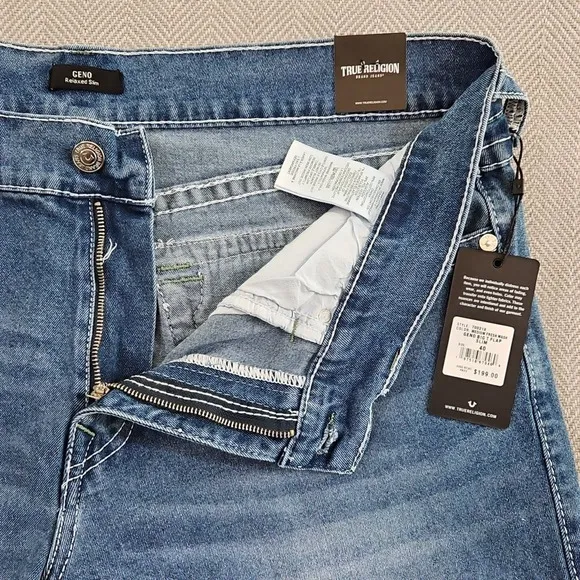 True Religion Geno Men's Size 40x32 Relaxed Slim Big Flap Medium Heavenly Wash