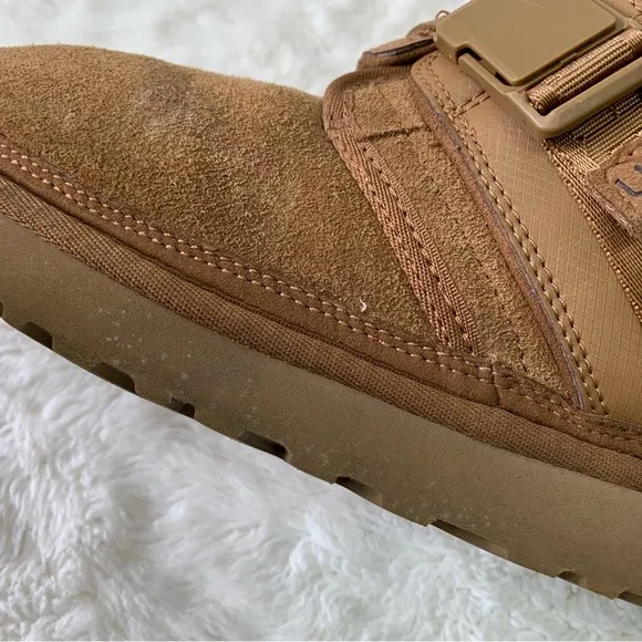 UGG 1118570 Men's Chestnut Brown Neumel SnapBack Tan Suede Boots Size 10
