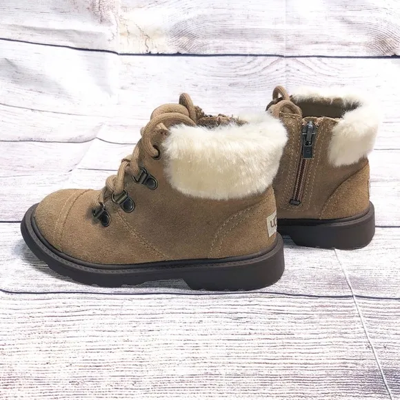Ugg Australia Kids Tan Azell Hiker Suede Ankle Winter Boots shoes Size 11Toddler