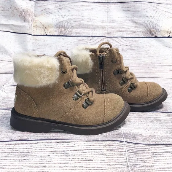 Ugg Australia Kids Tan Azell Hiker Suede Ankle Winter Boots shoes Size 11Toddler