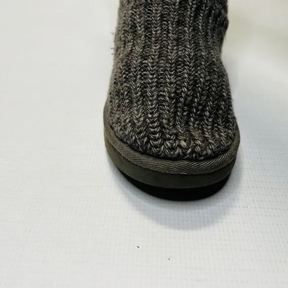 UGG AUSTRALIA WOMEN'S CARDY SWEATER STYLE KNIT MID CALF BOOTS IN GRAY 8 M $150
