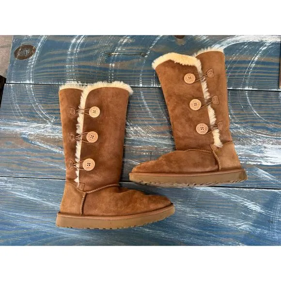 UGG Bailey Button Triplet II leather boots; size women's 10; Chestnut