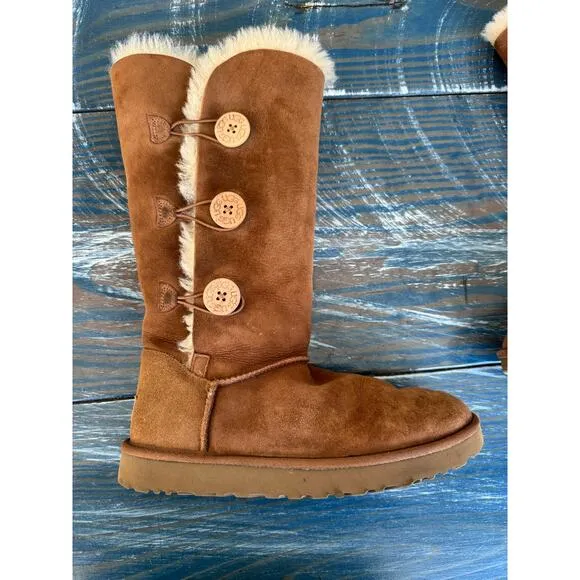 UGG Bailey Button Triplet II leather boots; size women's 10; Chestnut